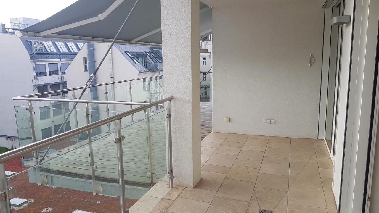 Loft #11 mit großer Loggia und Terrasse Wien Exterior foto